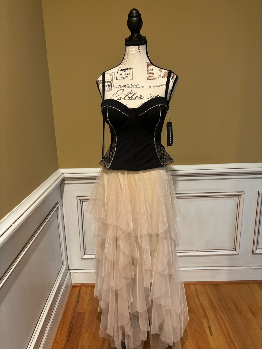 easel Layered Tulle Maxi Skirt in Blush Pink - Picture 3 of 3